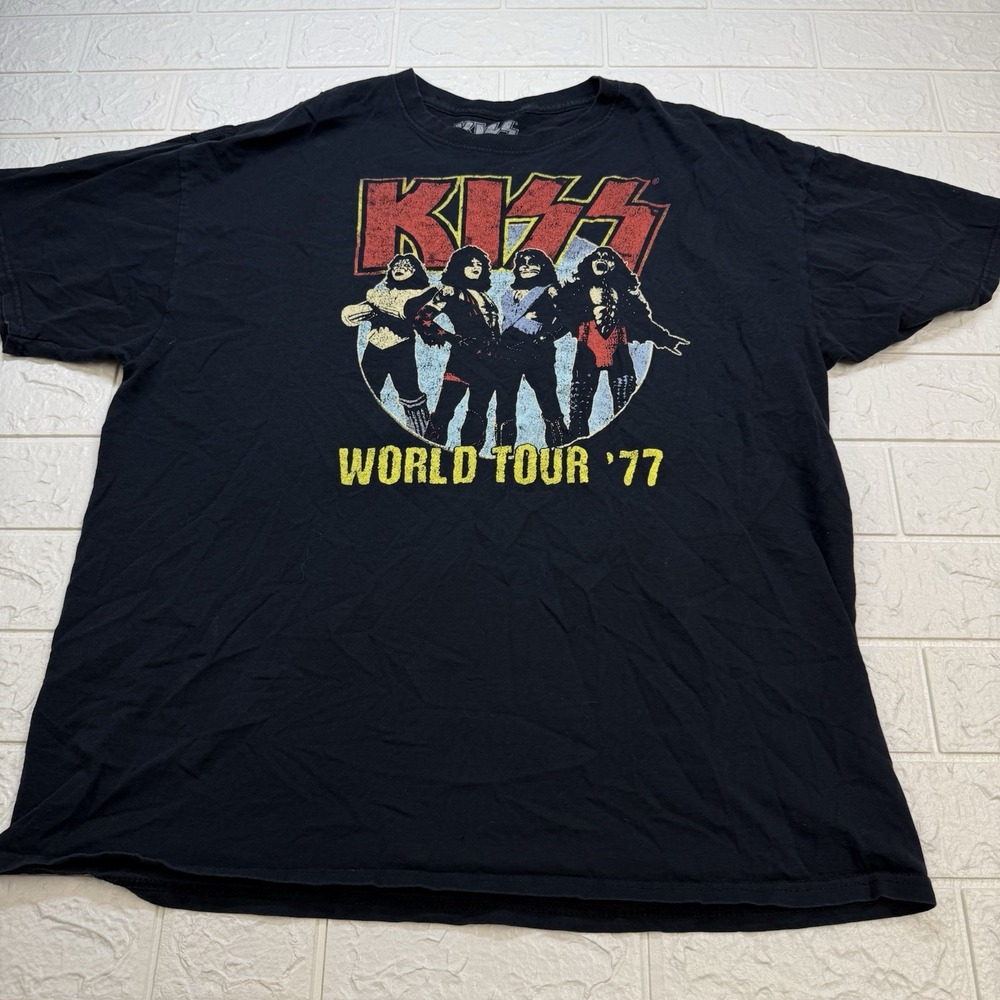 KISS World Tour 1977 Album 70's Classic T-Shirt Black Mens Size XL 2021 Black